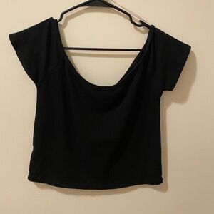 one xl outlaw cropped top.